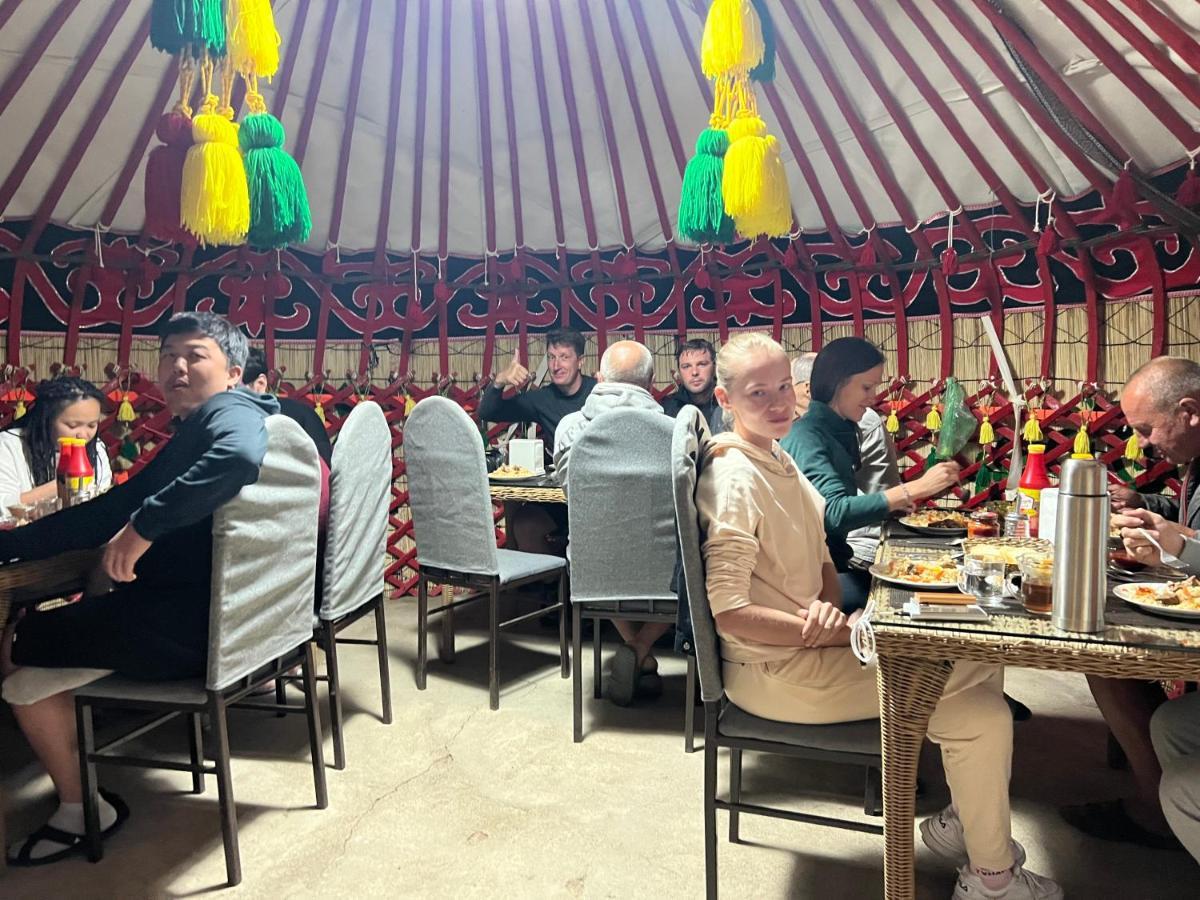 Guest House And Yurt Camp "Aktan" Bokonbayevo Dış mekan fotoğraf