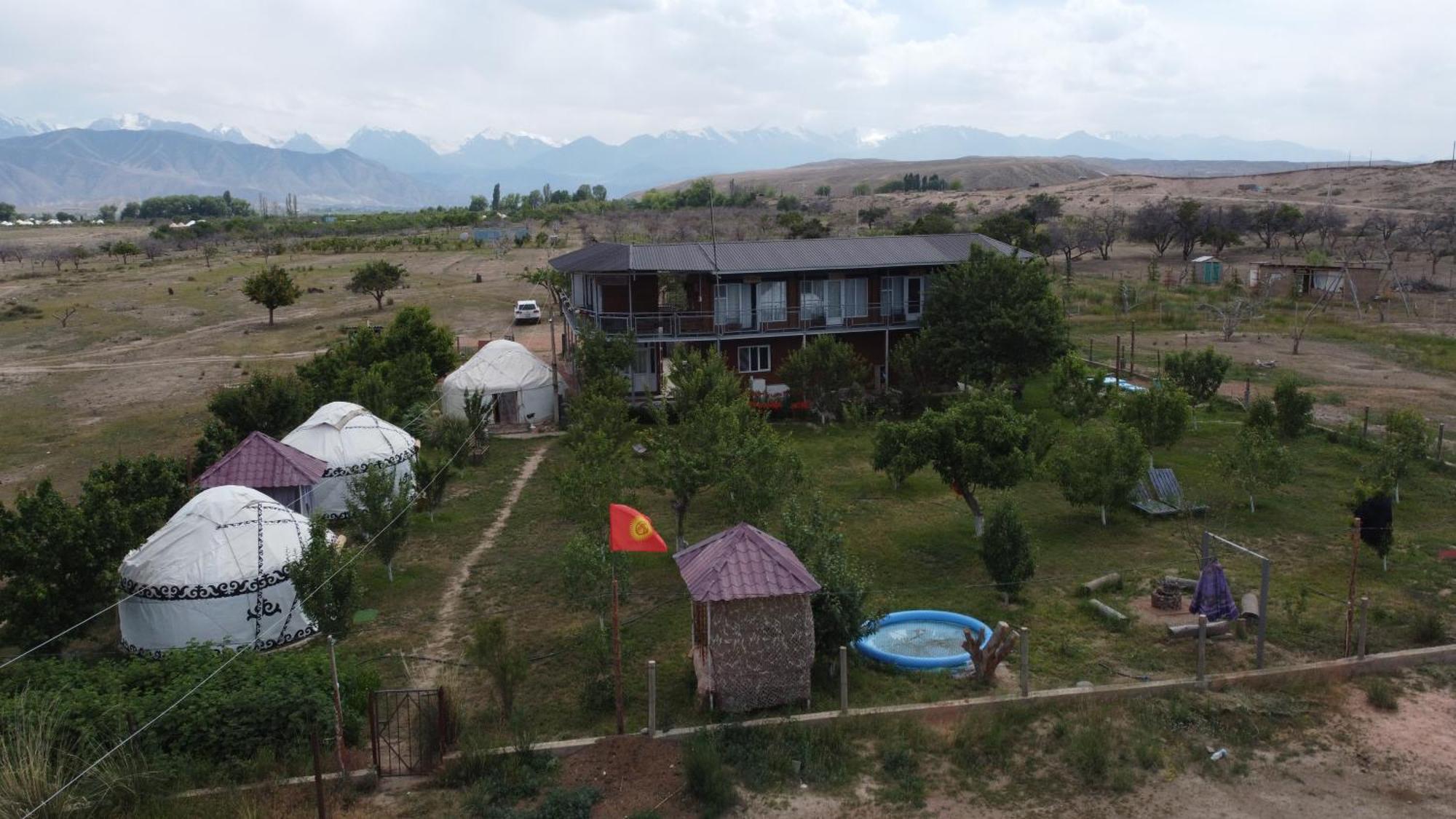 Guest House And Yurt Camp "Aktan" Bokonbayevo Dış mekan fotoğraf