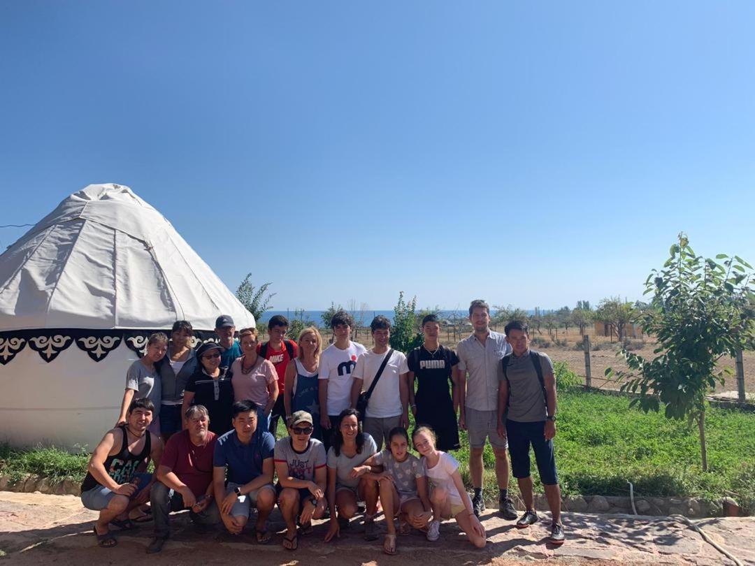 Guest House And Yurt Camp "Aktan" Bokonbayevo Dış mekan fotoğraf